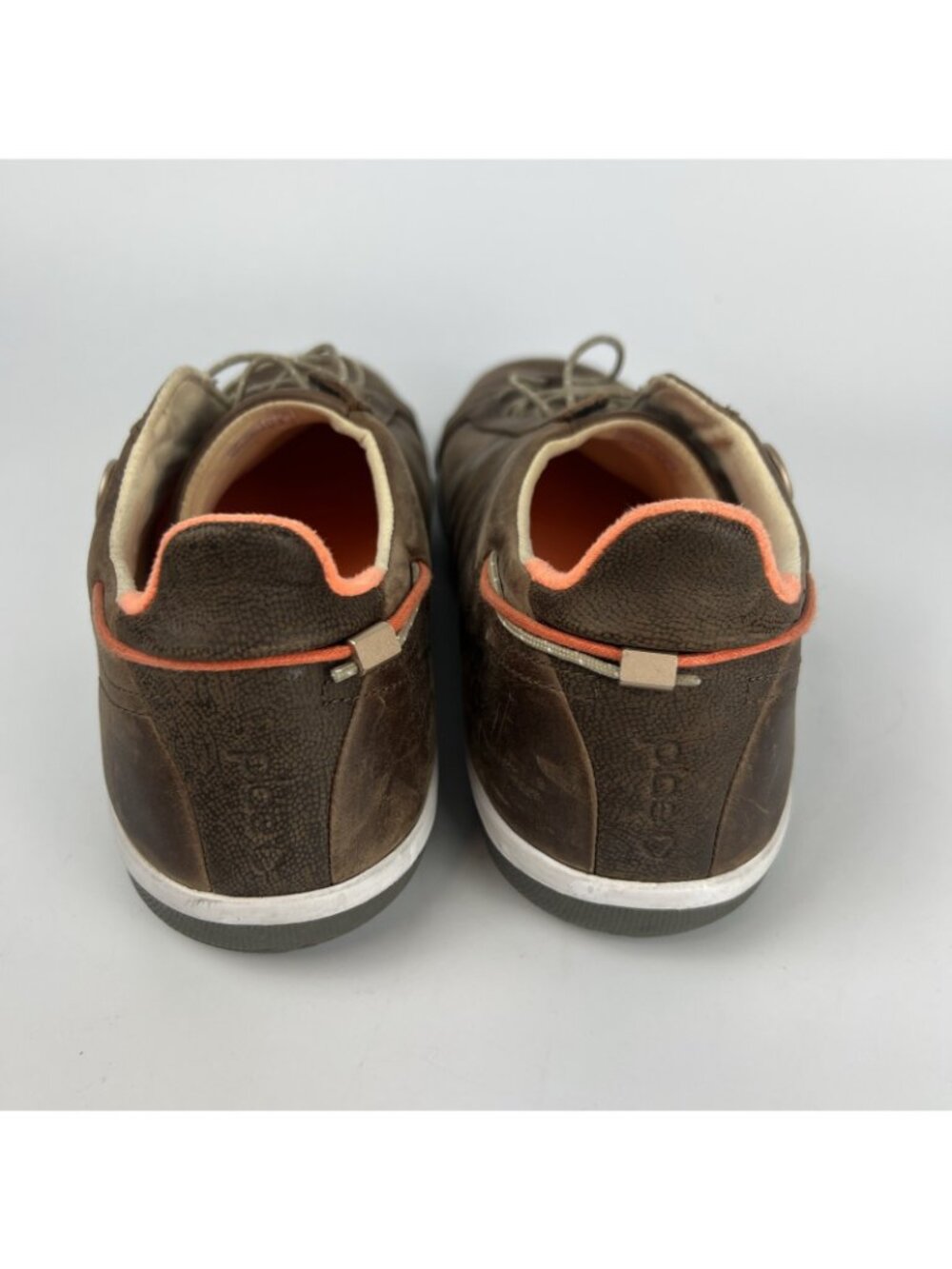 Plae MULBERRY Brown Leather Gray Suede Low Top Sneakers Mens 9.5 - Picture 6 of 9